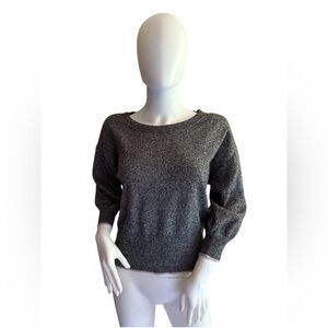Gap Gray Cozy Knit Sweater Size Medium Soft Pullover Casual Fall Winter Style
.